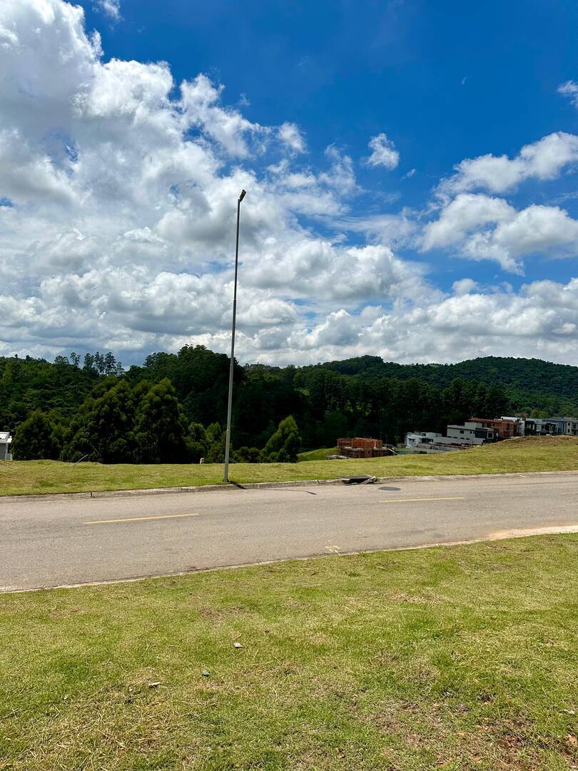 #LM1101 - Área para Venda em Santana de Parnaíba - SP