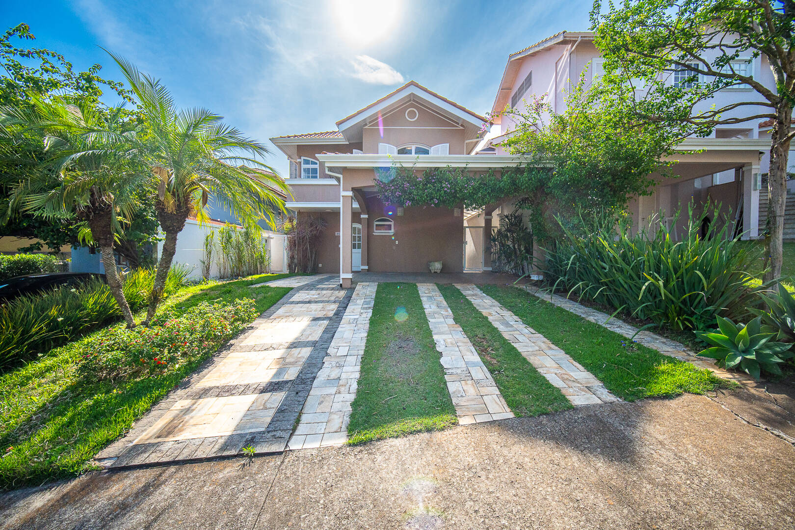 #LM1327 - Casa para Venda em Cotia - SP