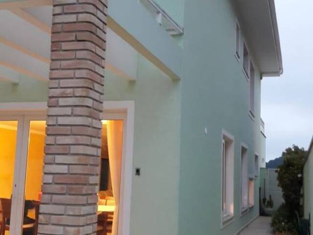 Casa para Venda em Santana de Parnaíba - 5