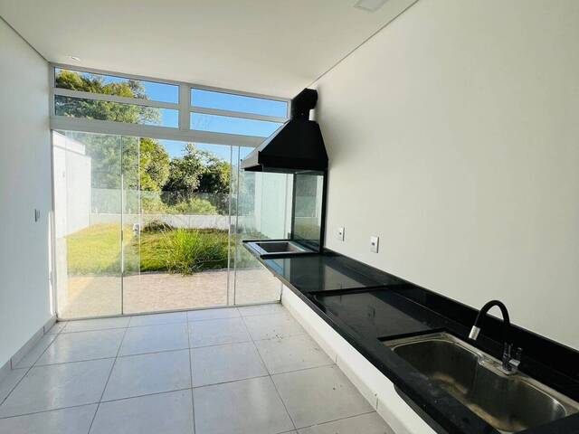 #CMI1539 - Casa em condomínio para Venda em Santana de Parnaíba - SP