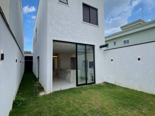 #CMI1540 - Casa em condomínio para Venda em Santana de Parnaíba - SP