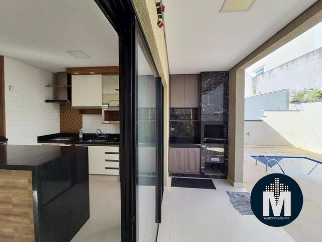 Casa para Venda em Santana de Parnaíba - 4