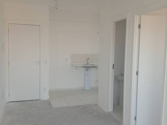 Apartamento para Venda em Carapicuíba - 4