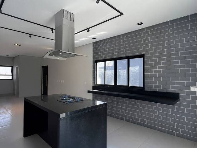 #LM1298 - Casa para Venda em Santana de Parnaíba - SP