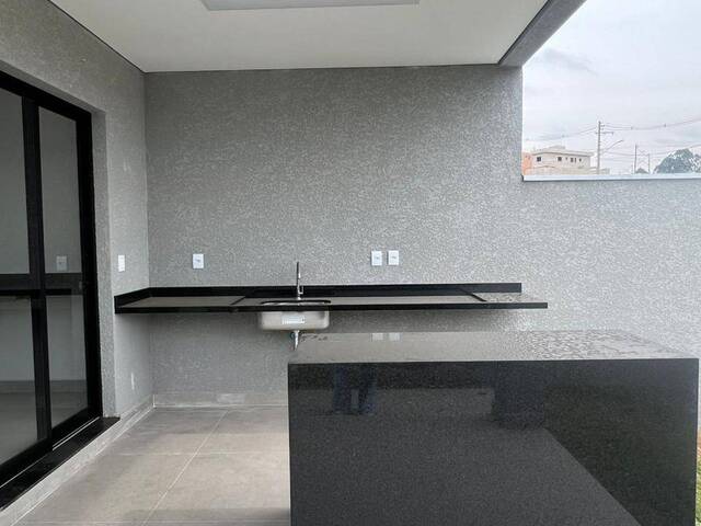 #LM1300 - Casa para Venda em Santana de Parnaíba - SP