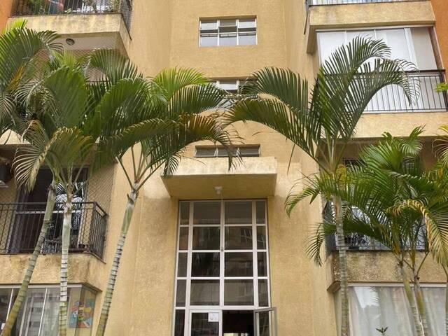 #LM1313 - Apartamento para Venda em Jandira - SP