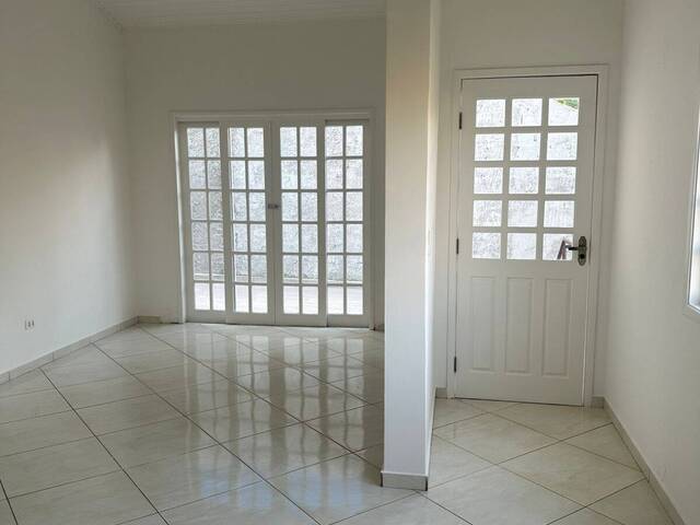 Casa para Venda em Cotia - 4