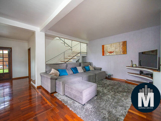 #LM1330 - Casa para Venda em Carapicuíba - SP