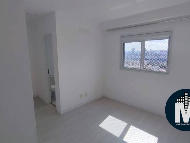 Apartamento para Venda em Carapicuíba - 4