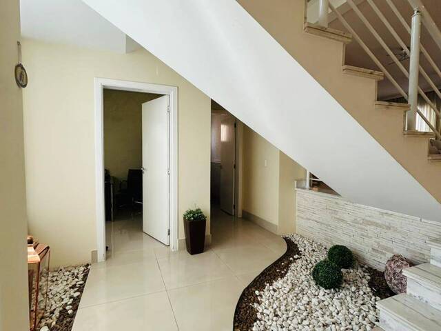 Casa em condomínio para Venda em Santana de Parnaíba - 4
