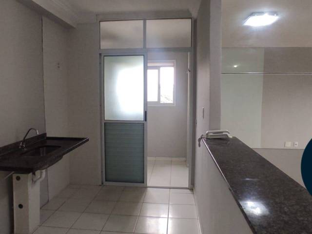 Venda em Jardim Tupanci - Barueri