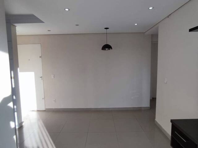 Apartamento para Venda em Carapicuíba - 4