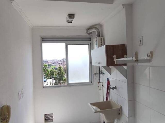Apartamento para Venda em Carapicuíba - 5