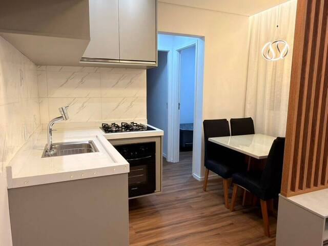 Apartamento para Venda em Carapicuíba - 4