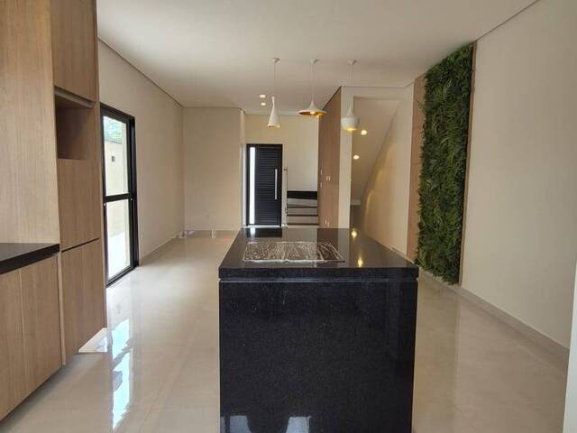 #LM1451 - Casa para Venda em Santana de Parnaíba - SP