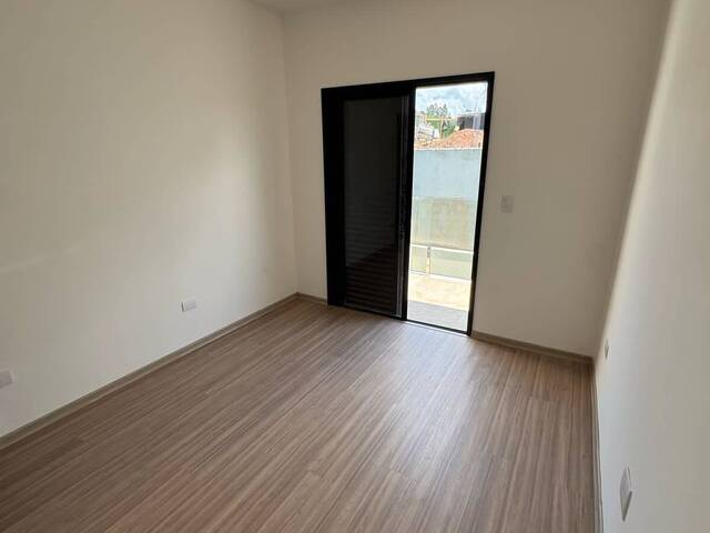 Casa para Venda em Santana de Parnaíba - 5