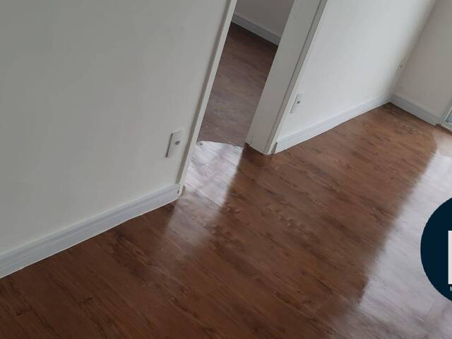 Apartamento para Venda em Carapicuíba - 5