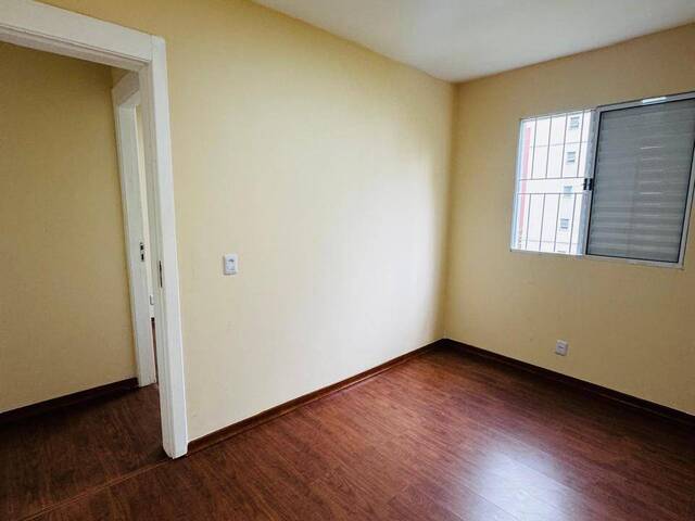 Apartamento para Venda em Jandira - 4