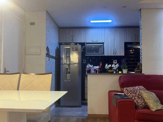 Apartamento para Venda em Carapicuíba - 5