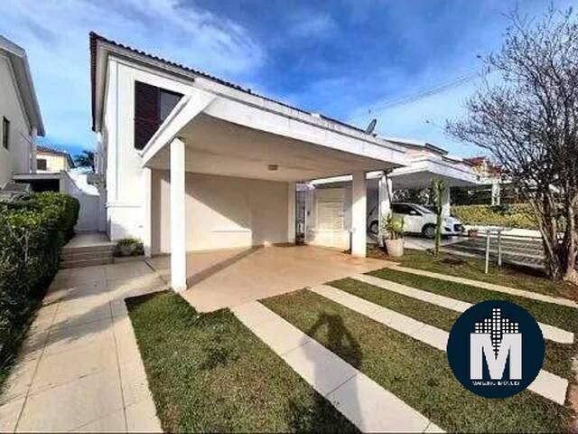 Casa para Venda em Santana de Parnaíba - 2