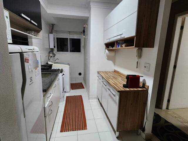 Apartamento para Venda em Carapicuíba - 4