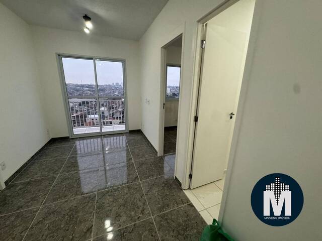 Apartamento para Venda em Carapicuíba - 4