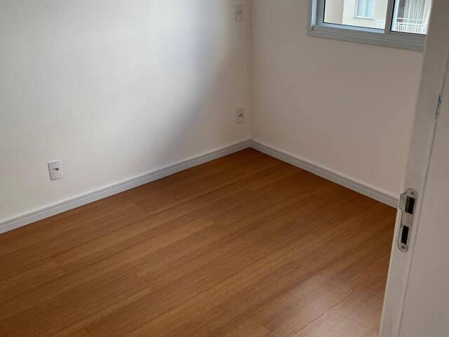 Apartamento para Venda em Carapicuíba - 3