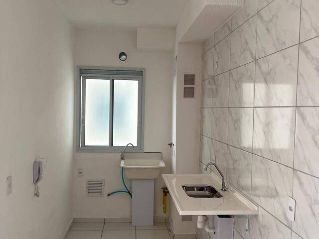 Apartamento para Venda em Carapicuíba - 4