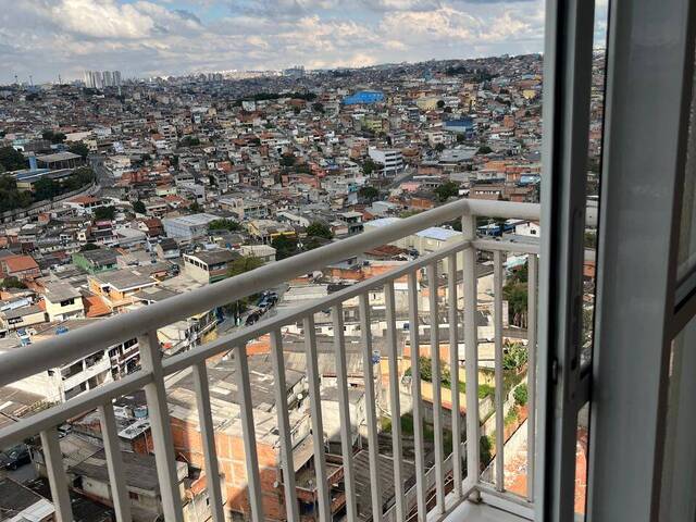 Apartamento para Venda em Carapicuíba - 2
