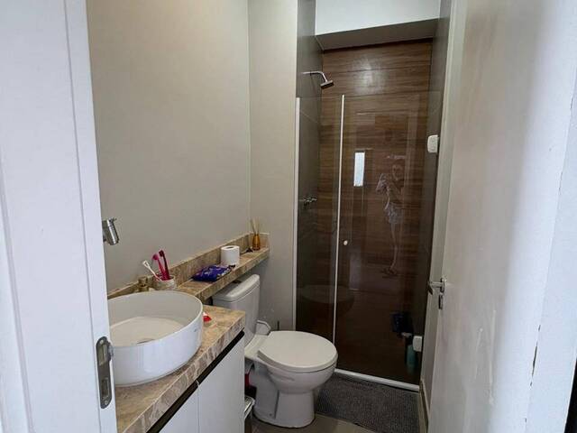 Apartamento para Venda em Carapicuíba - 5